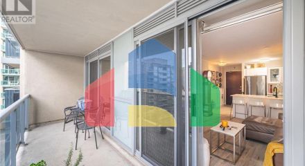 Residential - Single Family Home - Toronto, Canada - Canada