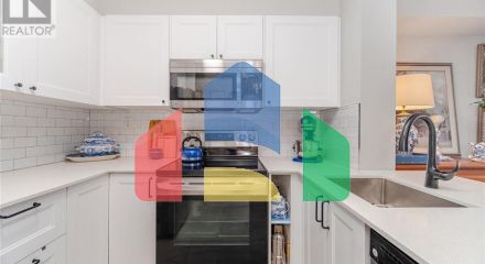 Residential - Single Family Home - Toronto, Canada - Canada