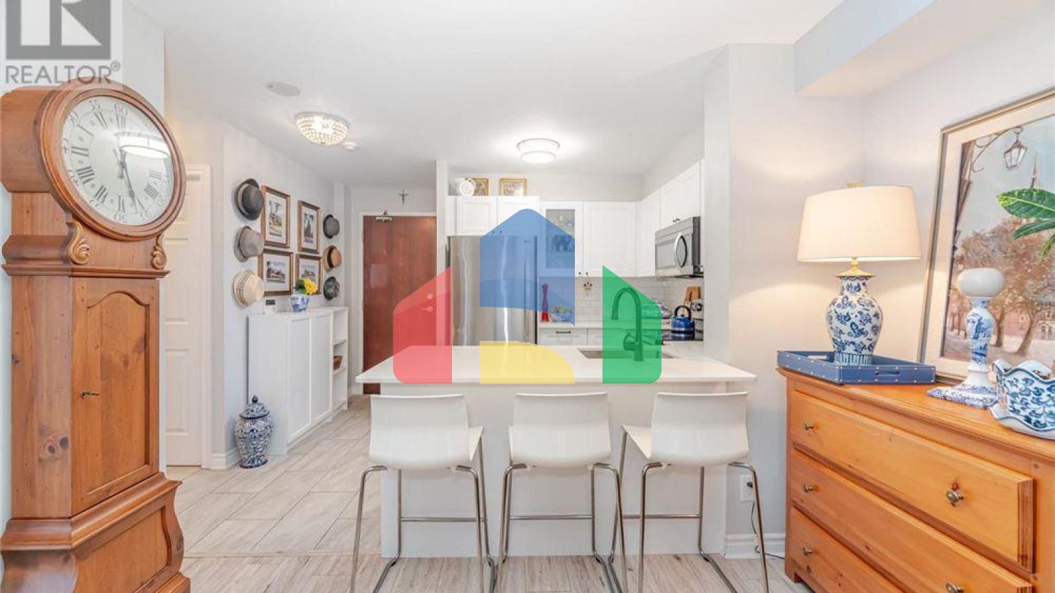 Residential - Single Family Home - Toronto, Canada - Canada