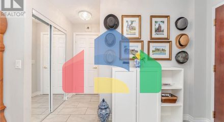 Residential - Single Family Home - Toronto, Canada - Canada