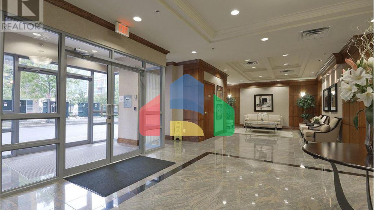 Residential - Single Family Home - Toronto, Canada - Canada