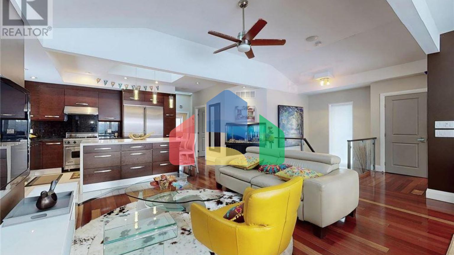 Residential - Single Family Home - Toronto, Canada - Canada