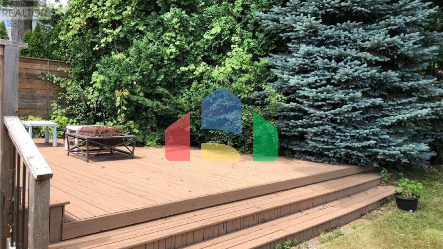 Residential - Single Family Home - Toronto, Canada - Canada