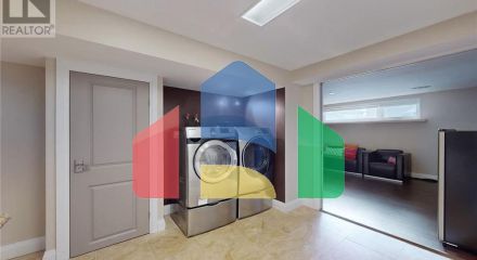 Residential - Single Family Home - Toronto, Canada - Canada