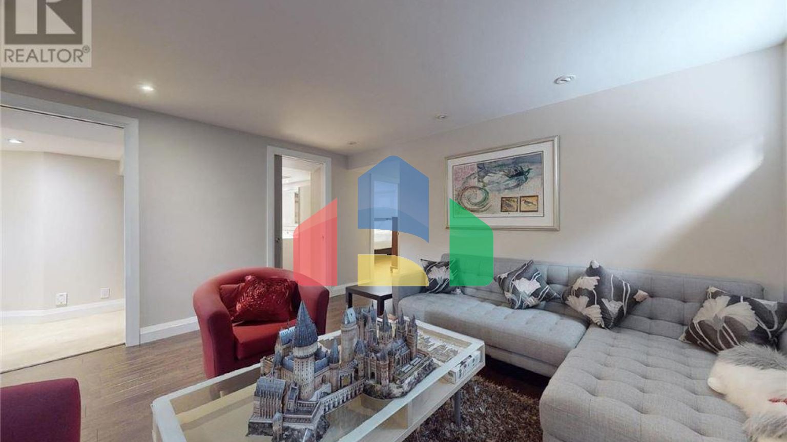 Residential - Single Family Home - Toronto, Canada - Canada