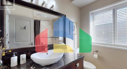 Residential - Single Family Home - Toronto, Canada - Canada