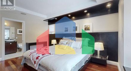 Residential - Single Family Home - Toronto, Canada - Canada