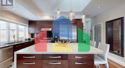 Residential - Single Family Home - Toronto, Canada - Canada