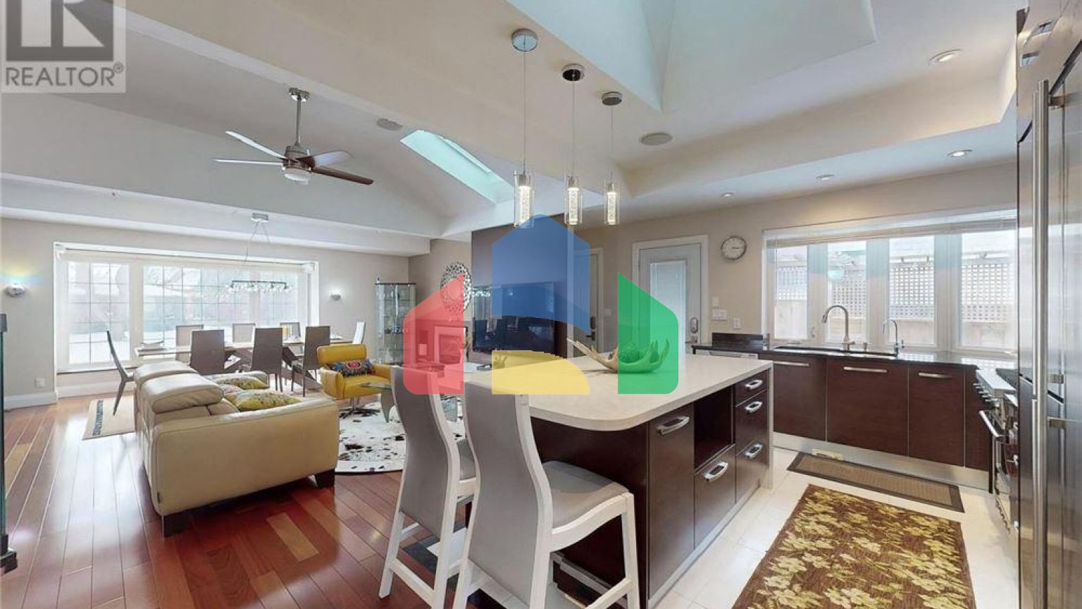 Residential - Single Family Home - Toronto, Canada - Canada