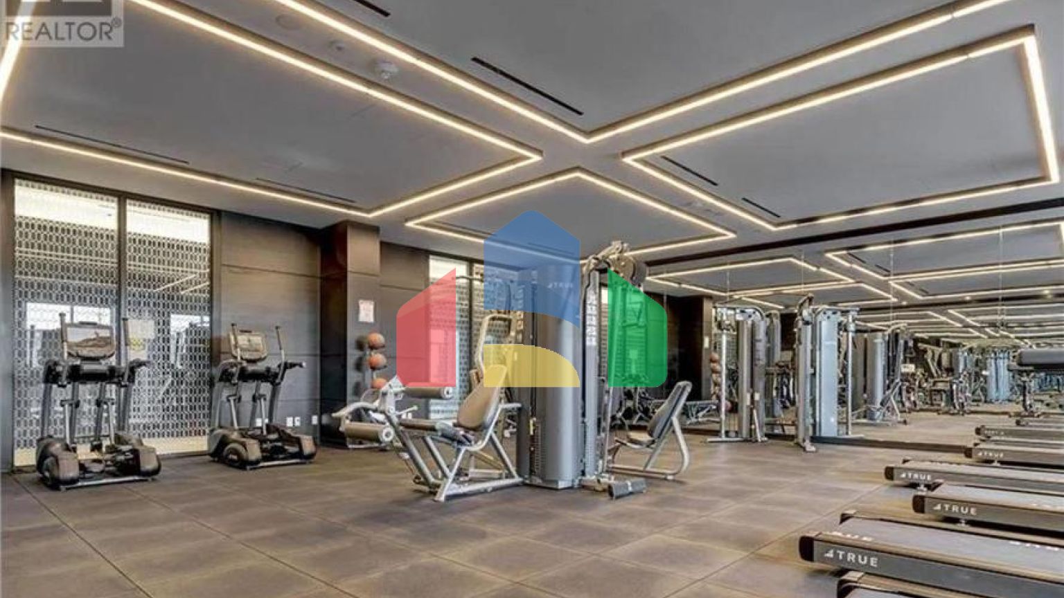 Residential - Condo/Apartment - Toronto, Canada - Canada