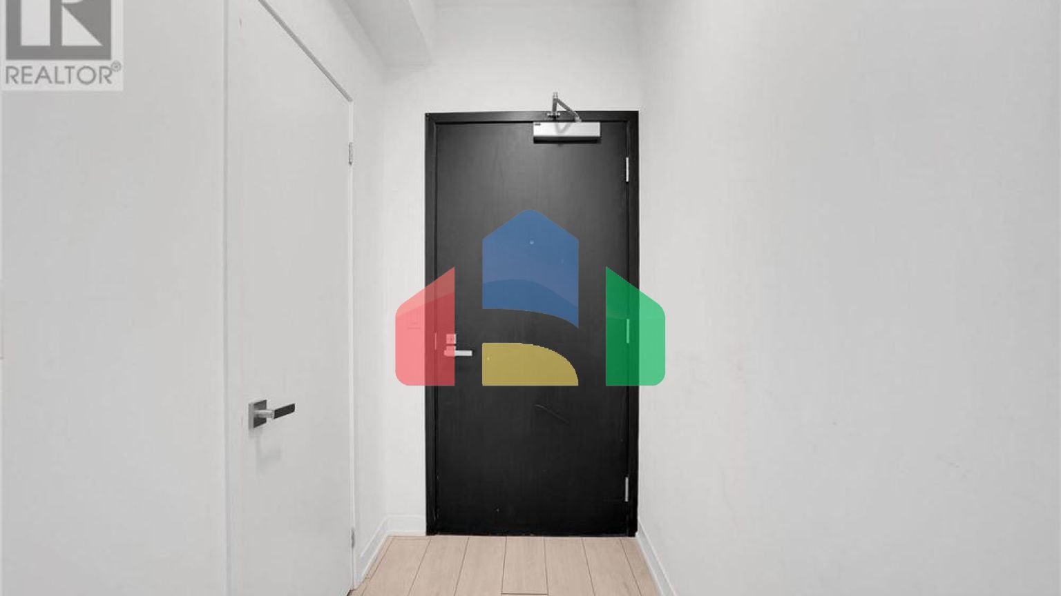 Residential - Condo/Apartment - Toronto, Canada - Canada