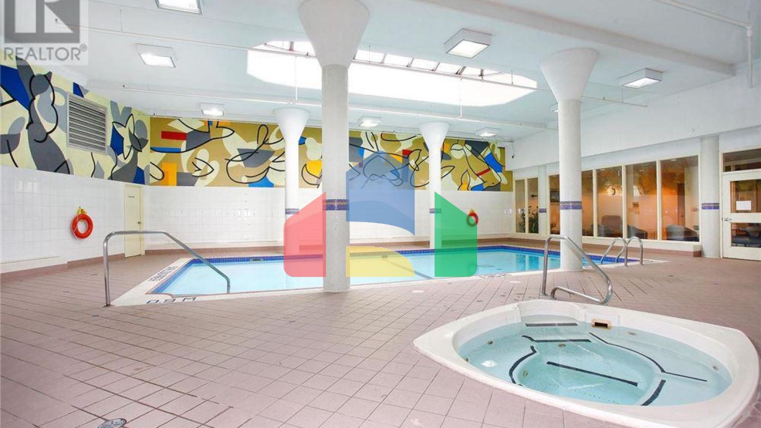 Residential - Condo/Apartment - Toronto, Canada - Canada