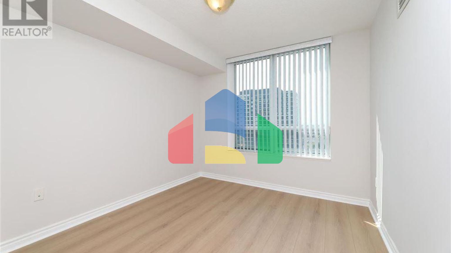 Residential - Condo/Apartment - Toronto, Canada - Canada