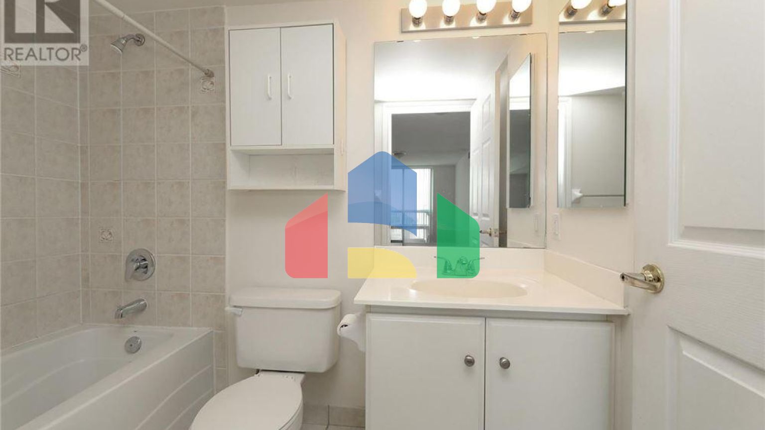 Residential - Condo/Apartment - Toronto, Canada - Canada