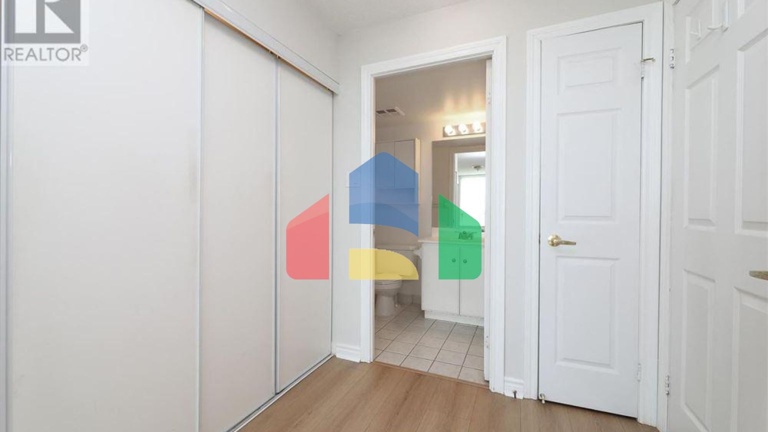 Residential - Condo/Apartment - Toronto, Canada - Canada