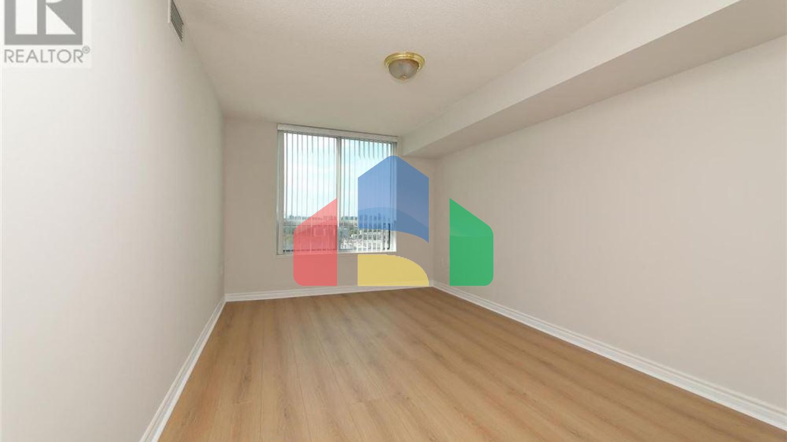 Residential - Condo/Apartment - Toronto, Canada - Canada