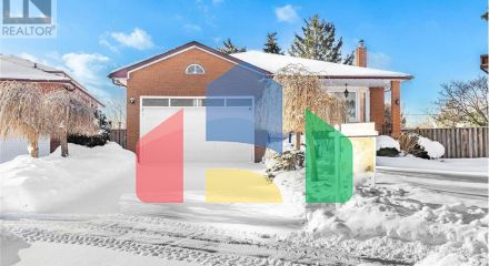 Residential - Single Family Home - Toronto, Canada - Canada