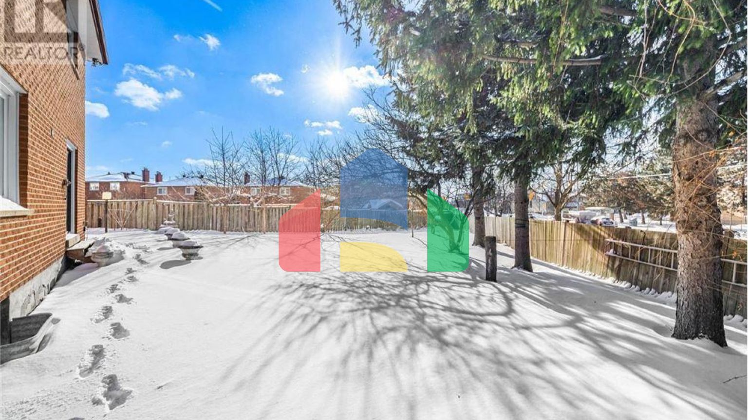 Residential - Single Family Home - Toronto, Canada - Canada