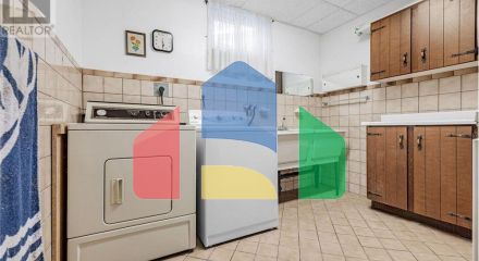 Residential - Single Family Home - Toronto, Canada - Canada