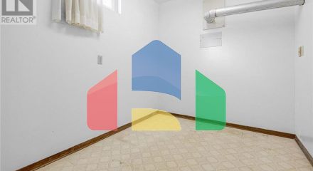 Residential - Single Family Home - Toronto, Canada - Canada