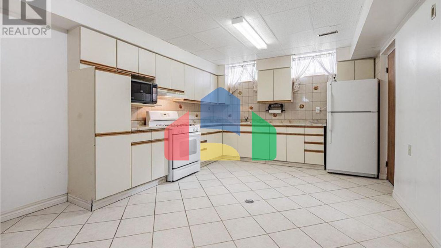 Residential - Single Family Home - Toronto, Canada - Canada