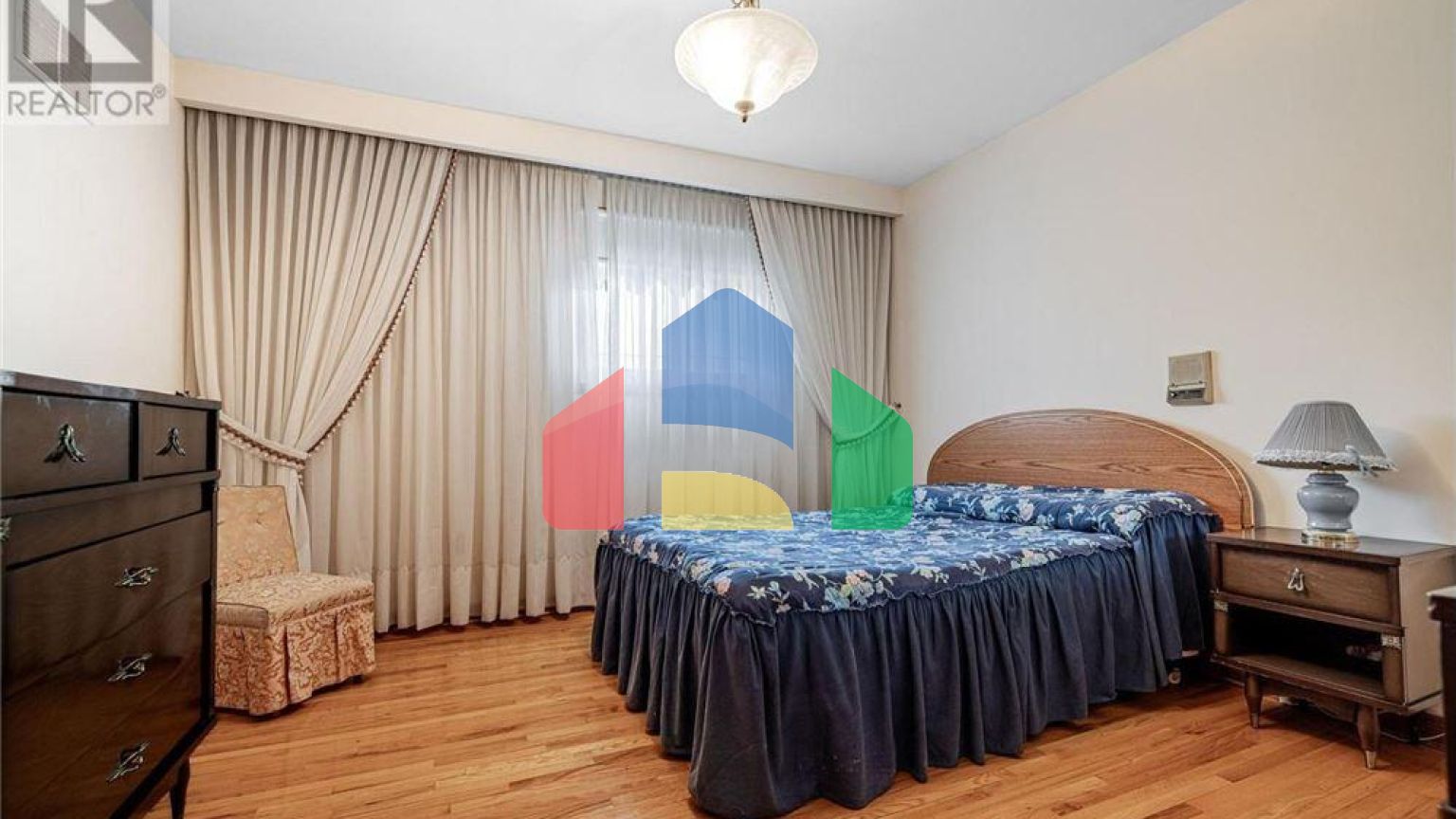 Residential - Single Family Home - Toronto, Canada - Canada