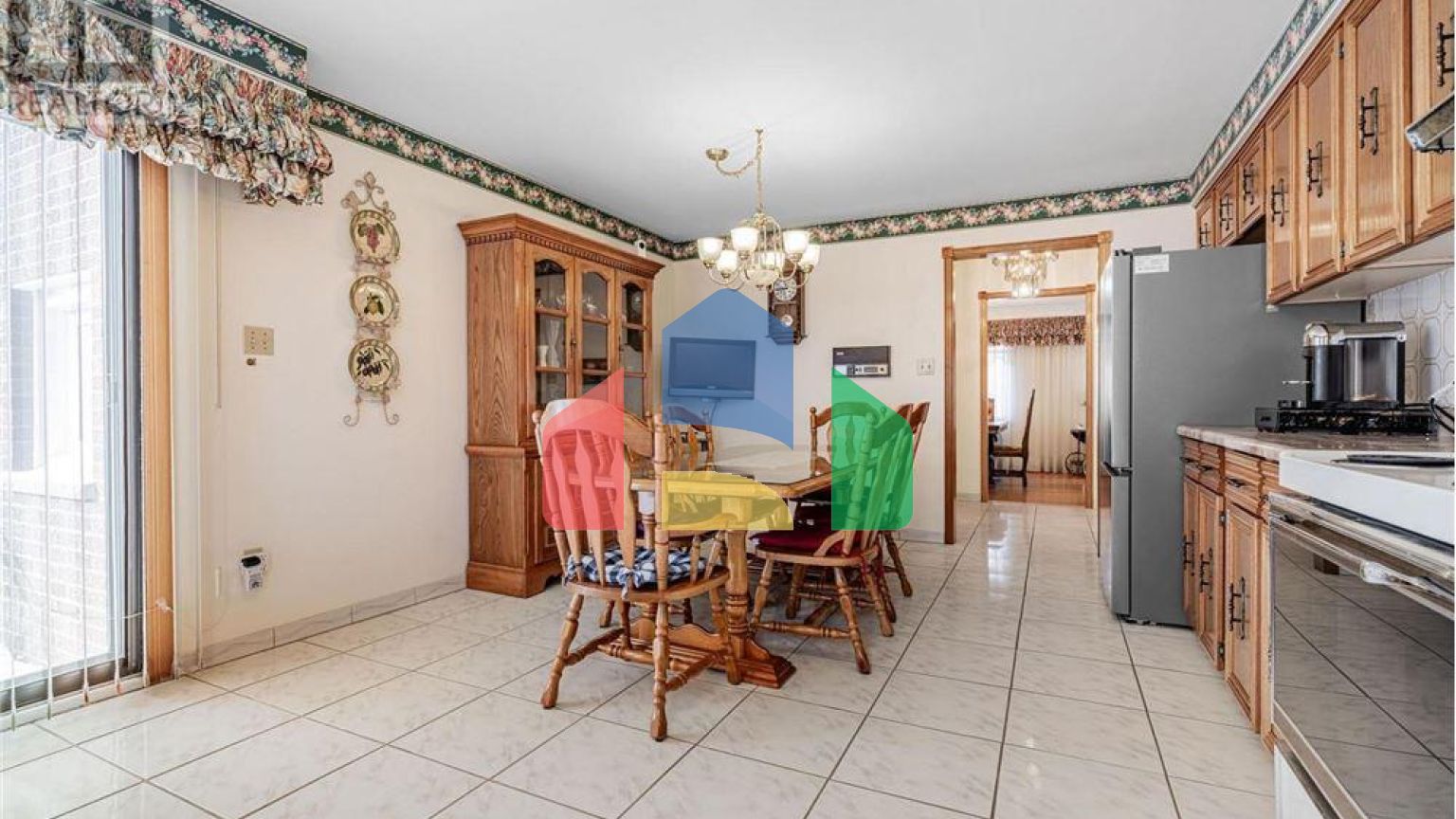 Residential - Single Family Home - Toronto, Canada - Canada