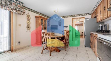 Residential - Single Family Home - Toronto, Canada - Canada