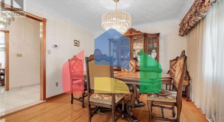 Residential - Single Family Home - Toronto, Canada - Canada