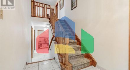 Residential - Single Family Home - Toronto, Canada - Canada