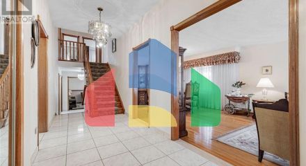 Residential - Single Family Home - Toronto, Canada - Canada