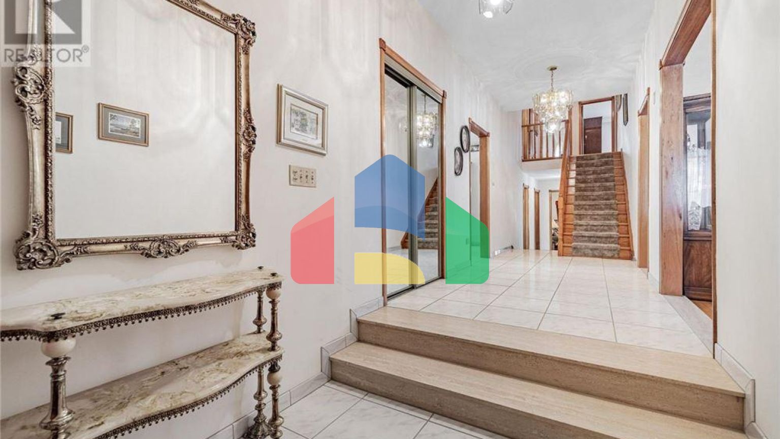 Residential - Single Family Home - Toronto, Canada - Canada