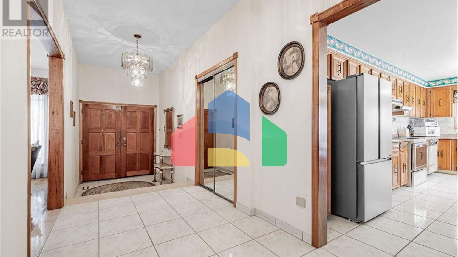 Residential - Single Family Home - Toronto, Canada - Canada