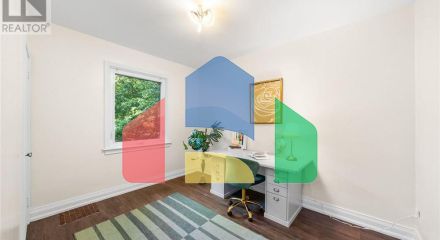 Residential - Single Family Home - Toronto, Canada - Canada