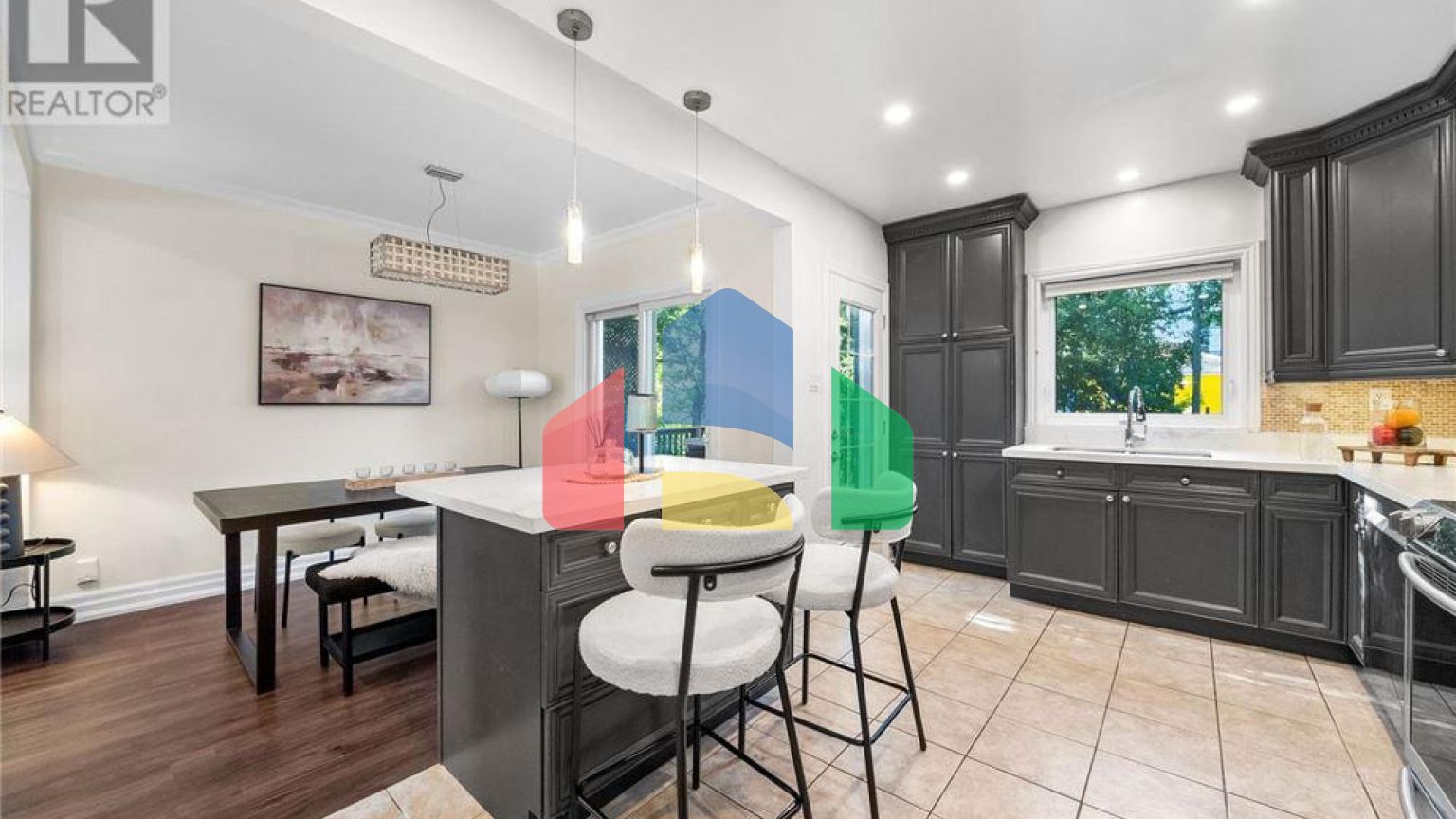 Residential - Single Family Home - Toronto, Canada - Canada