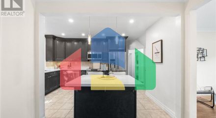 Residential - Single Family Home - Toronto, Canada - Canada