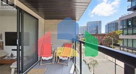 Residential - Single Family Home - Toronto, Canada - Canada