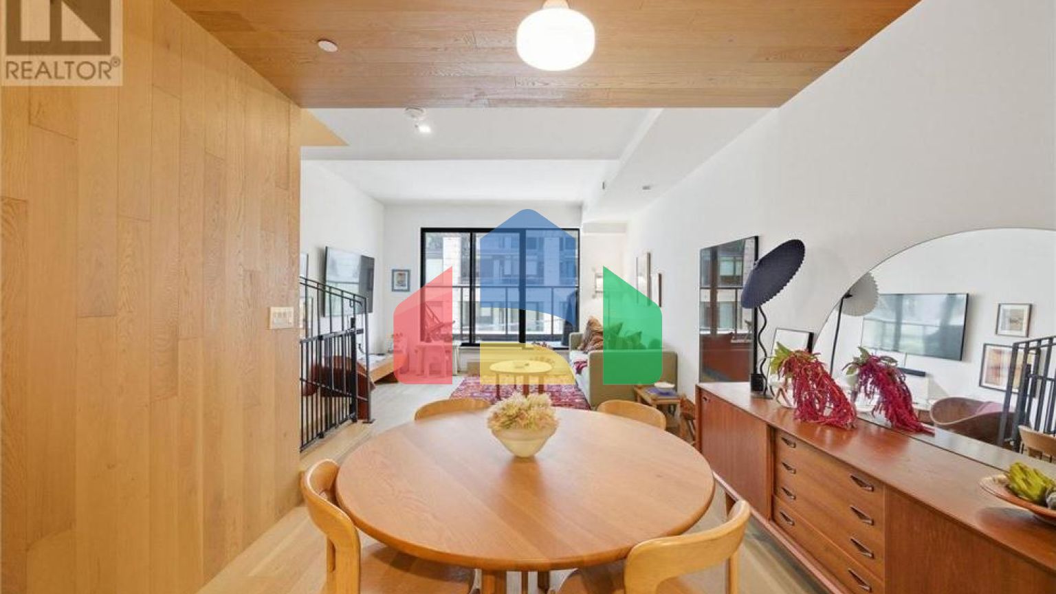 Residential - Single Family Home - Toronto, Canada - Canada