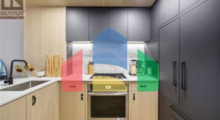 Residential - Single Family Home - Toronto, Canada - Canada