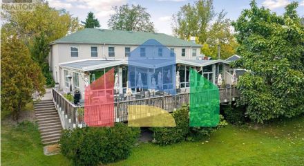 Residential - Single Family Home - Toronto, Canada - Canada