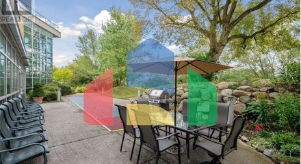 Residential - Single Family Home - Toronto, Canada - Canada