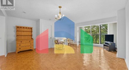 Residential - Single Family Home - Toronto, Canada - Canada