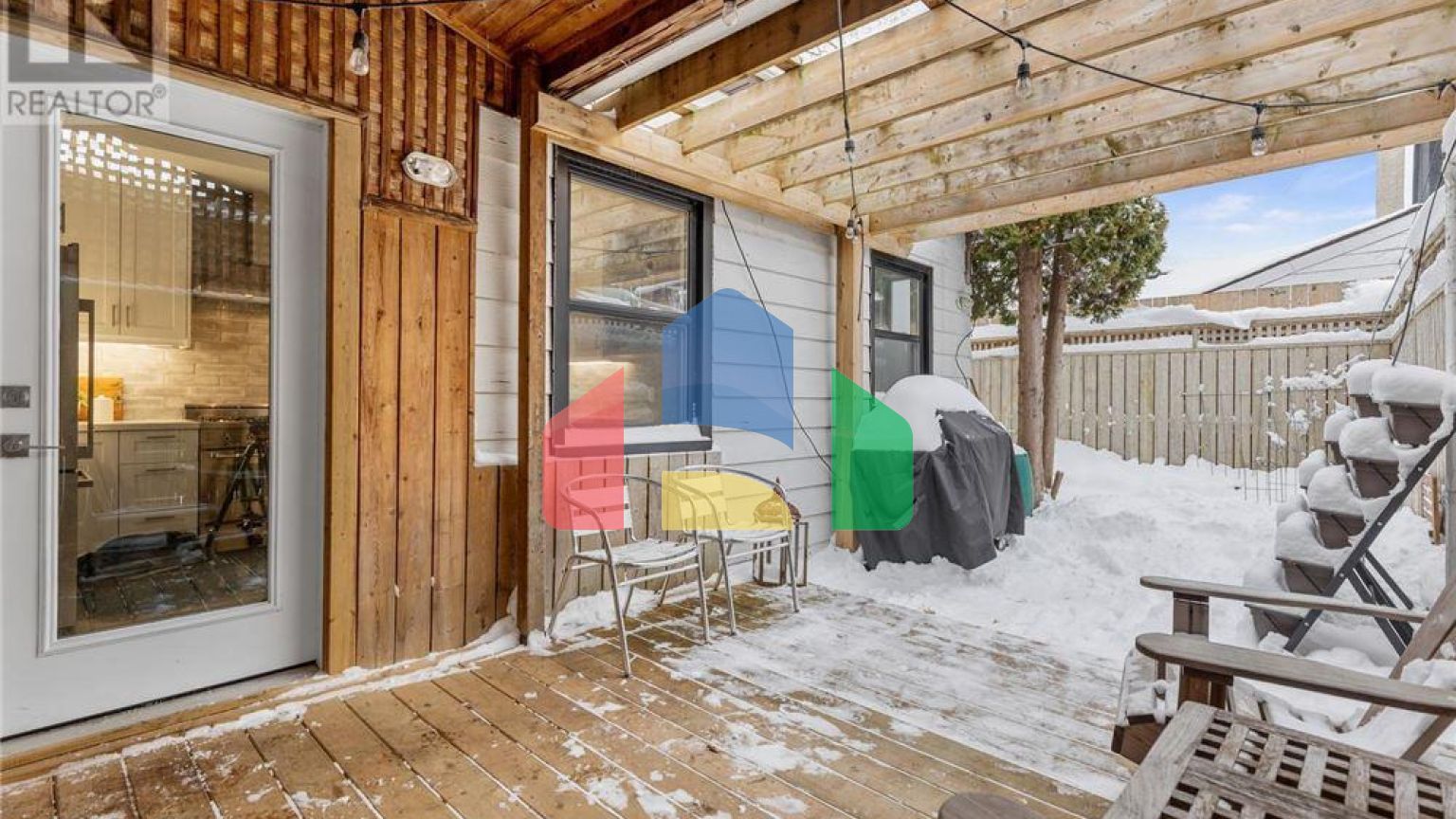 Residential - Single Family Home - Toronto, Canada - Canada