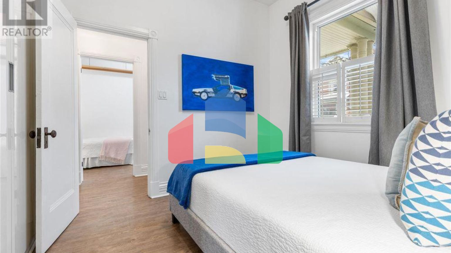 Residential - Single Family Home - Toronto, Canada - Canada