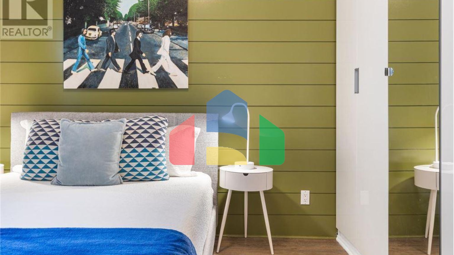 Residential - Single Family Home - Toronto, Canada - Canada