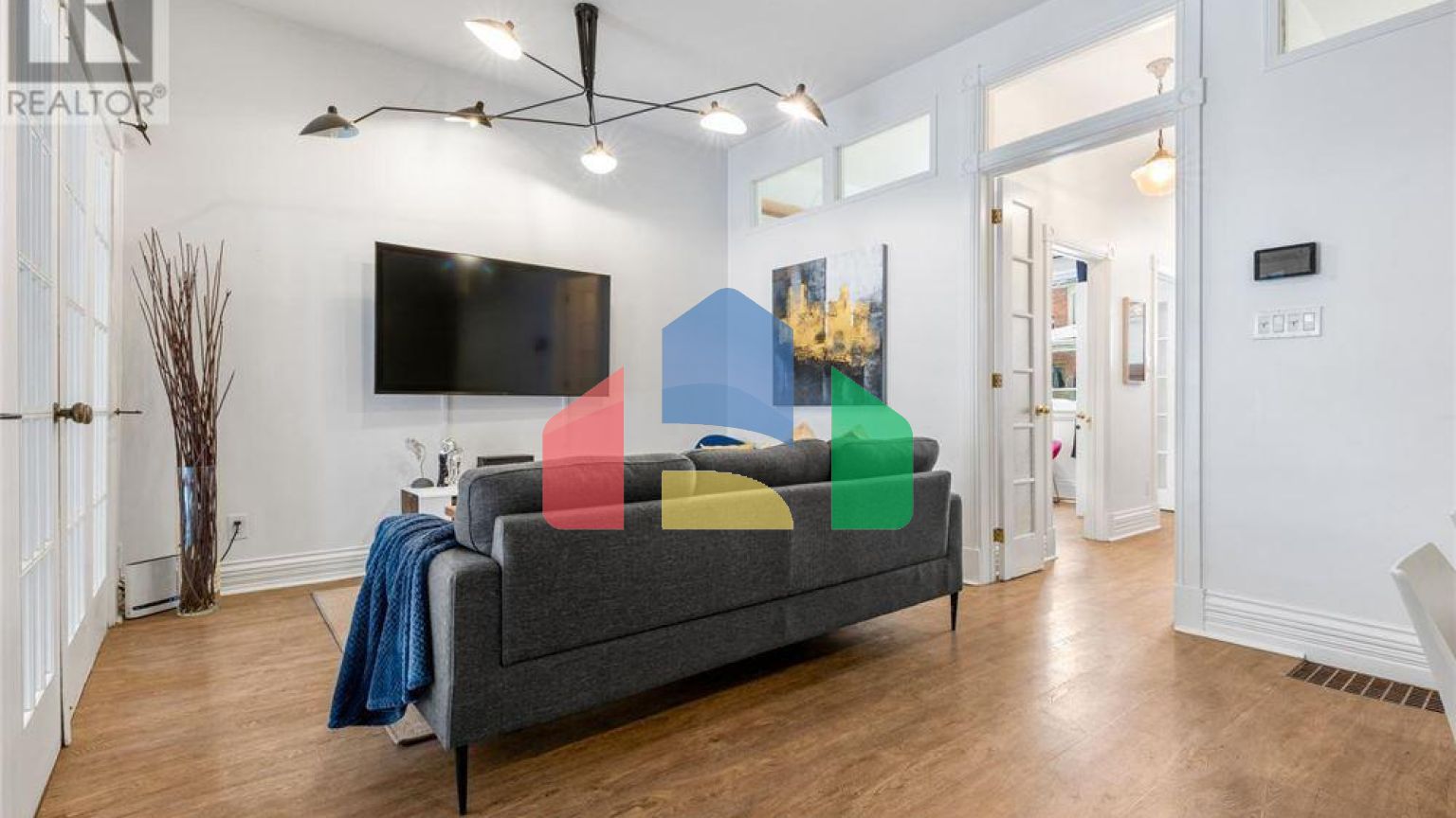 Residential - Single Family Home - Toronto, Canada - Canada