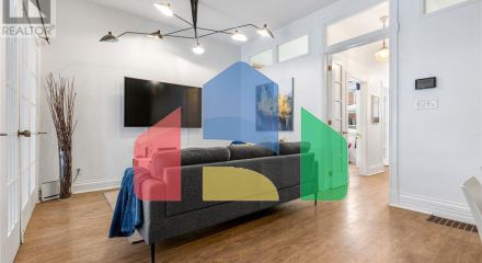 Residential - Single Family Home - Toronto, Canada - Canada