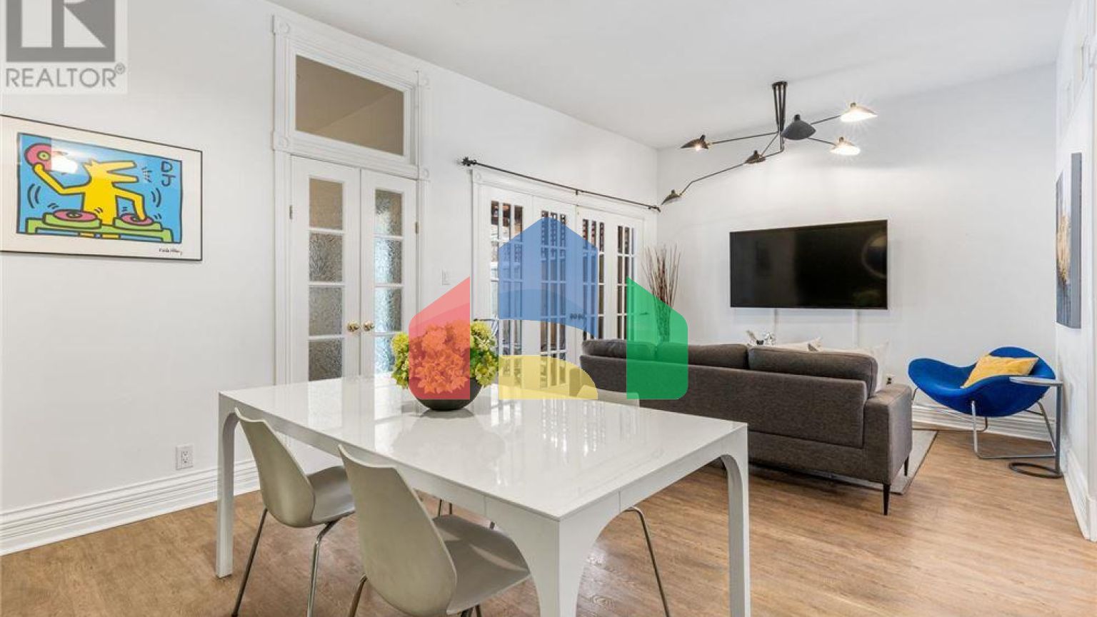 Residential - Single Family Home - Toronto, Canada - Canada