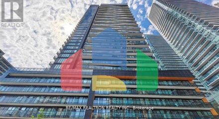 Residential - Single Family Home - Toronto, Canada - Canada