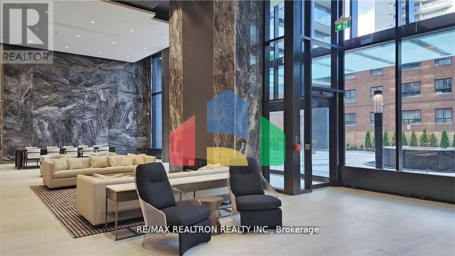 Residential - Single Family Home - Toronto, Canada - Canada